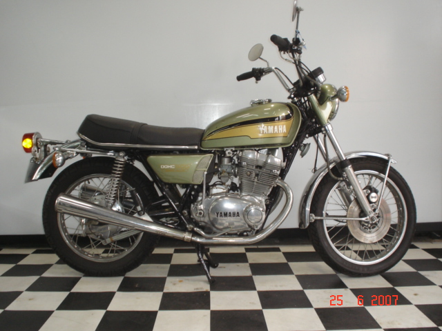 YAMAHA_-_TX_500_-_1974